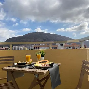 https://preciosas-habitaciones-en-la-casa-de-may.tenerifehoteles.net